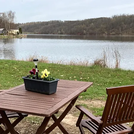 Nr 1 Camping- Pod Mit Terrasse Und Seeblick مكان تخييم
